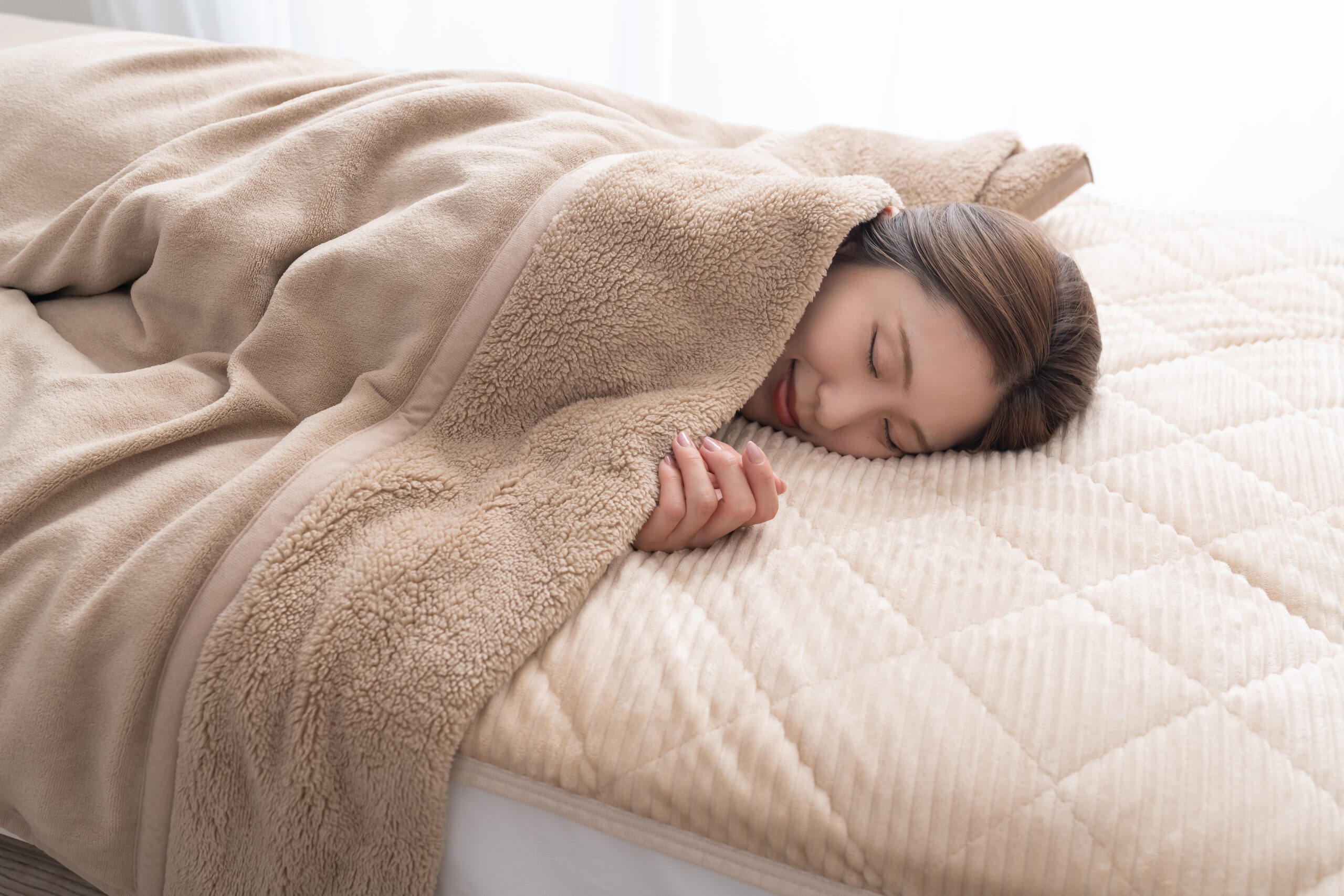 美しいおじさん。- 人物・商品撮影に強い、ECサイト向け撮影サービス